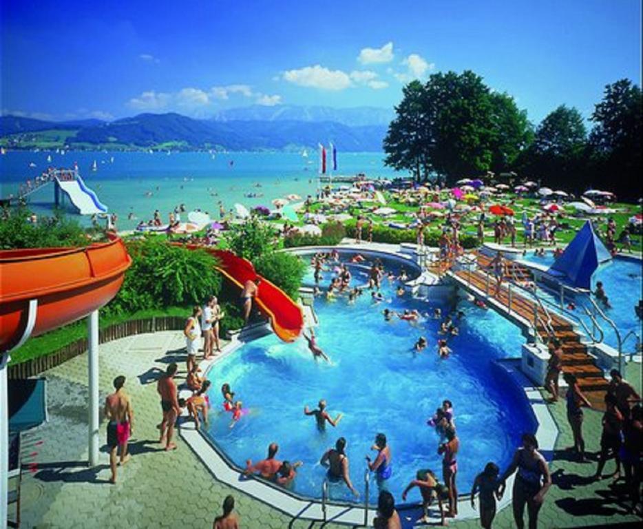 Gasthofladen Schneeweiss Attersee Esterno foto